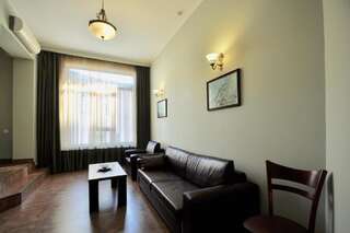 Отель Boutique Hotel O. Galogre Батуми Люкс-5